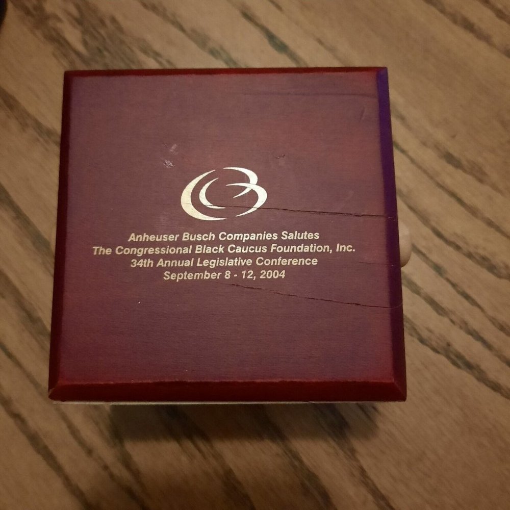 Anheuser Busch Black Caucus 34th Conference Sept 8-14 2004 Quartz Clock in Wood